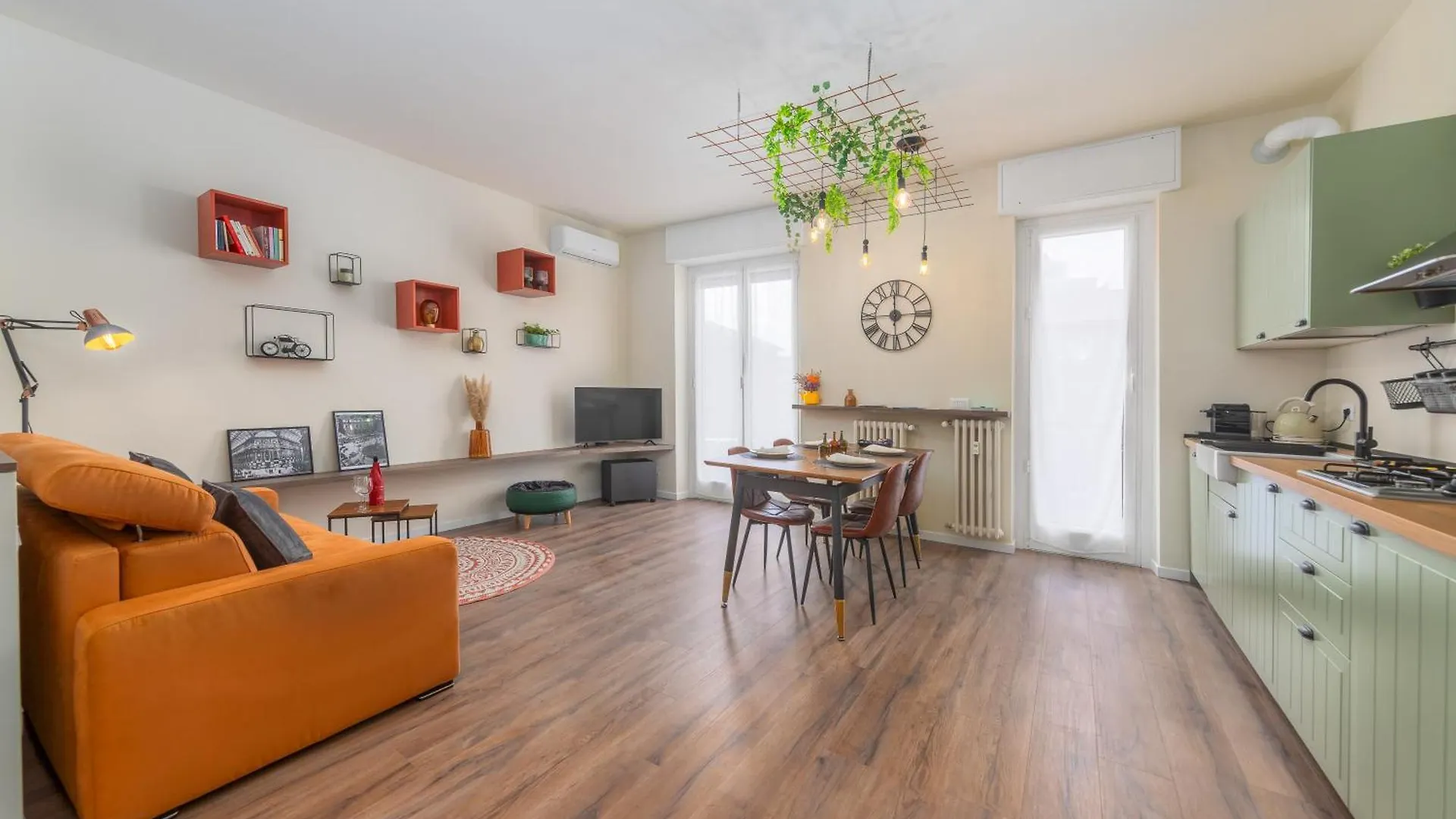 Casa Kind, Milano Bicocca - Isola - Garibaldi Apartment 0*, Milan Italy